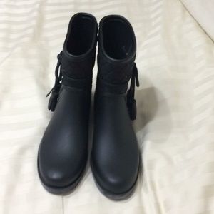 Jessica Simpson boots